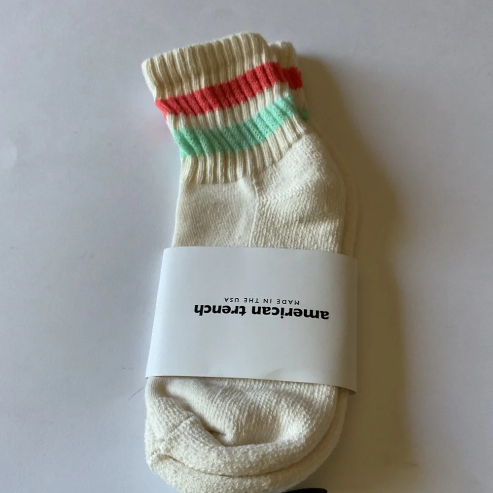 AMERICAN TRENCH WOMENS RETRO QUARTER CREW SOCKS MINT CORAL STRIPE OS NWT